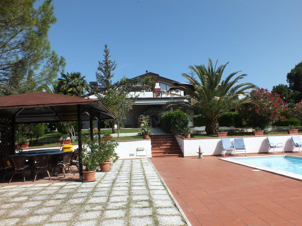 אסיסי Villa Serena חדר תמונה