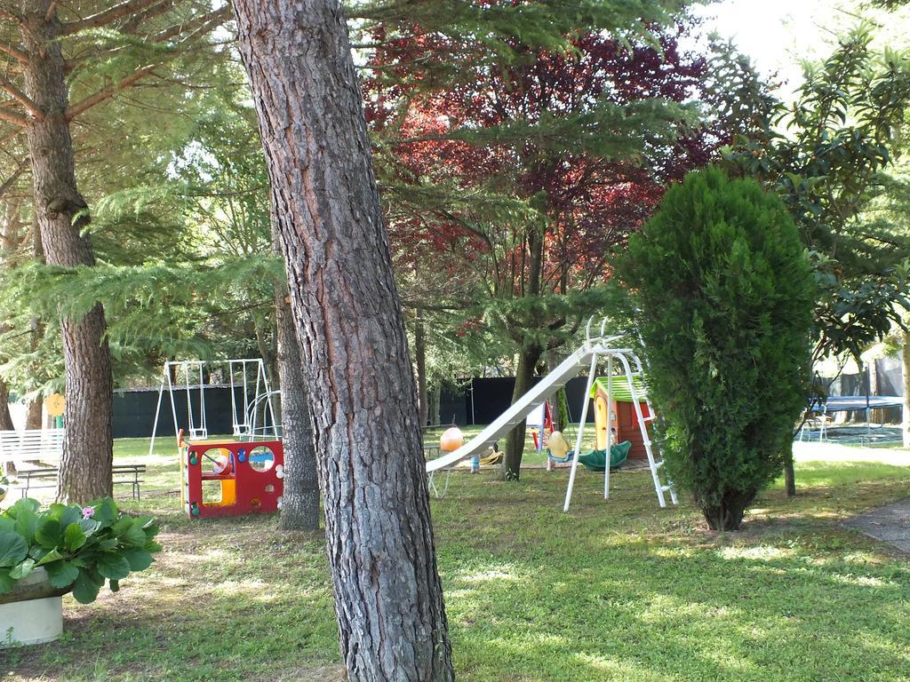 אסיסי Villa Serena חדר תמונה